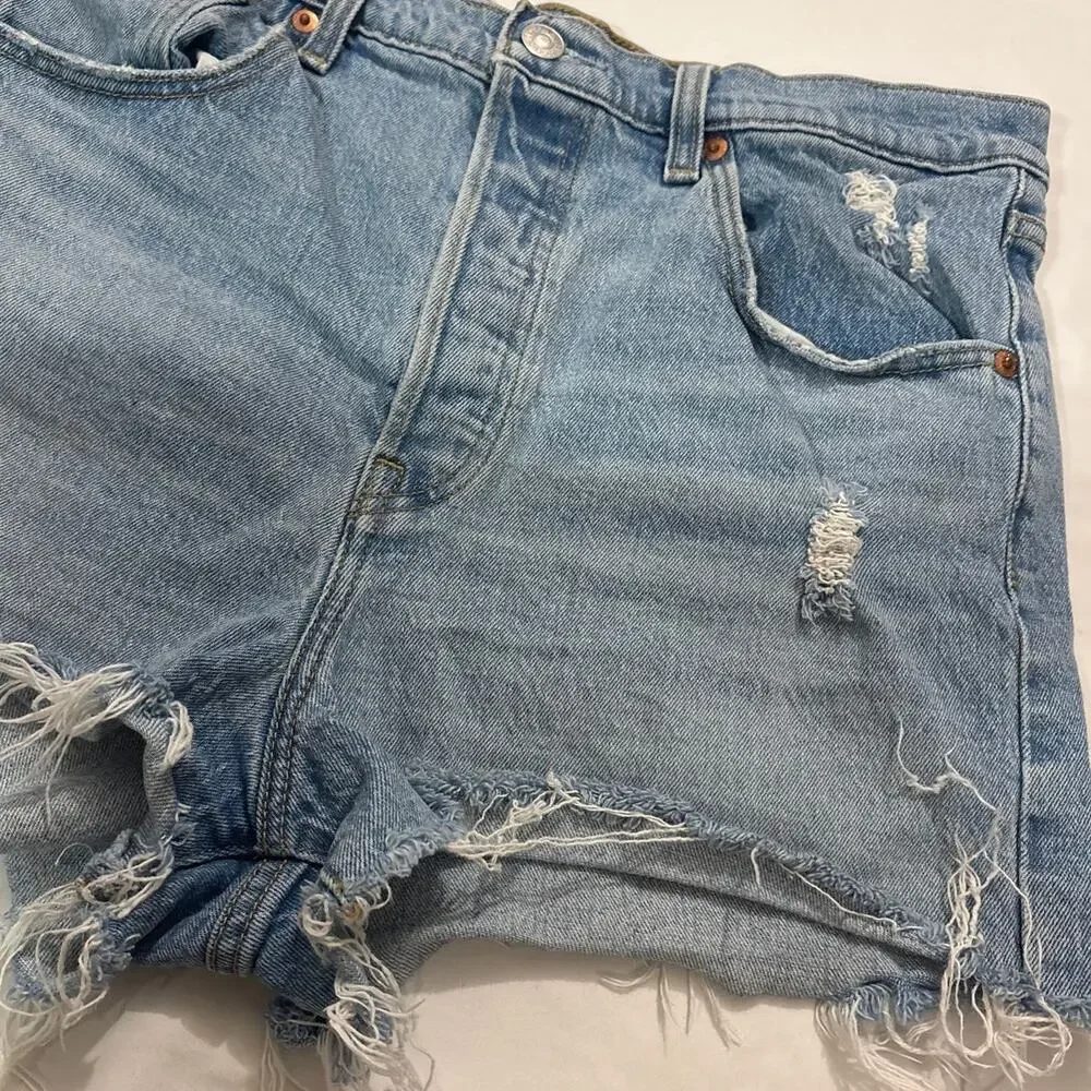 Levis Women’s 31 Ribcage Straight Denim Shorts High Rise Cutoff Raw Hem Blue